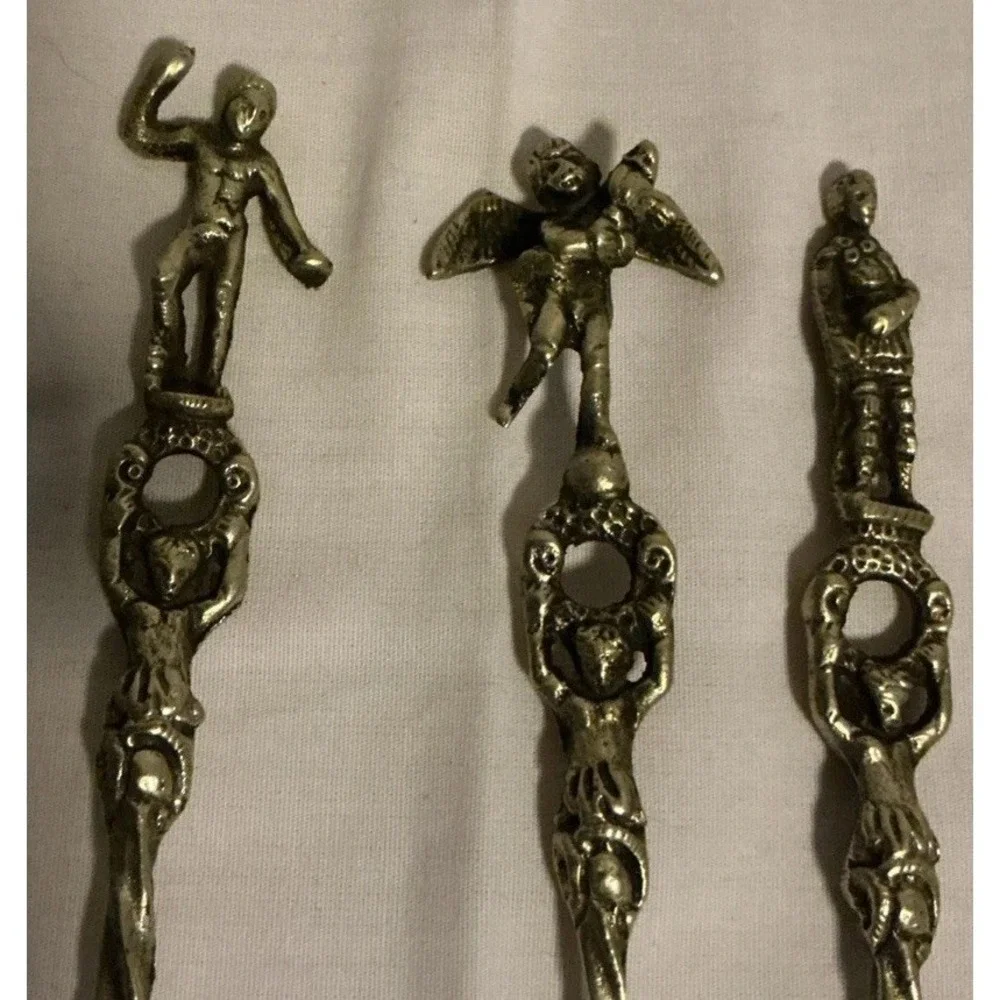 Montagnani Style product set